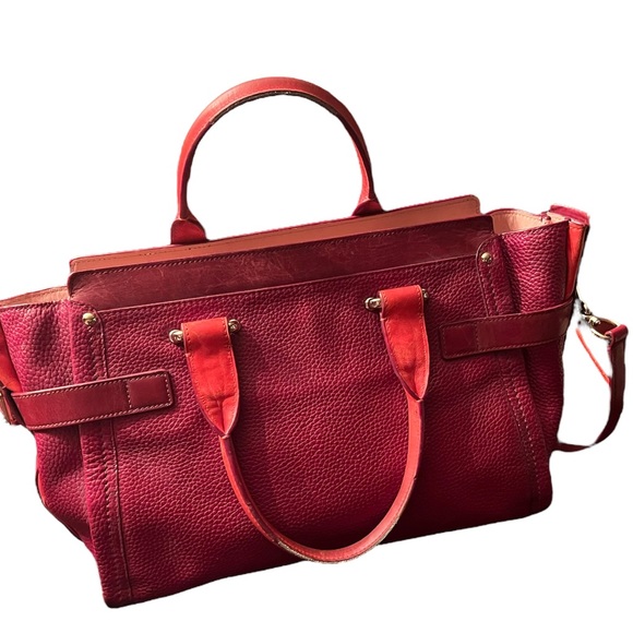 Red Coach bag - Picture 2 of 2